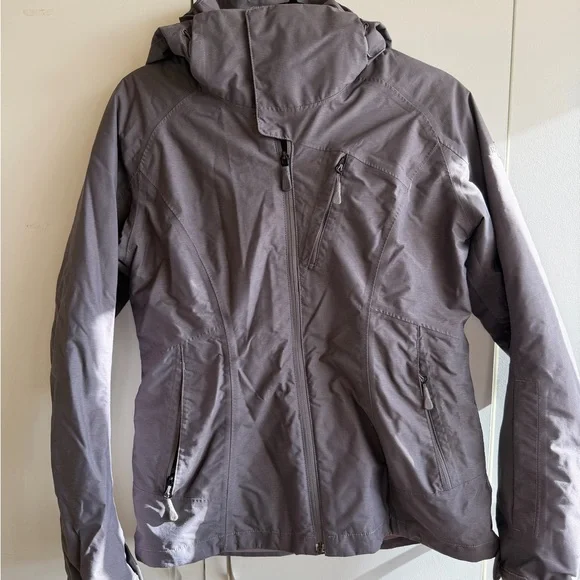 The North Face Women's Triclimate 3 in 1 Jacket Size Medium - Picture 2 of 7
